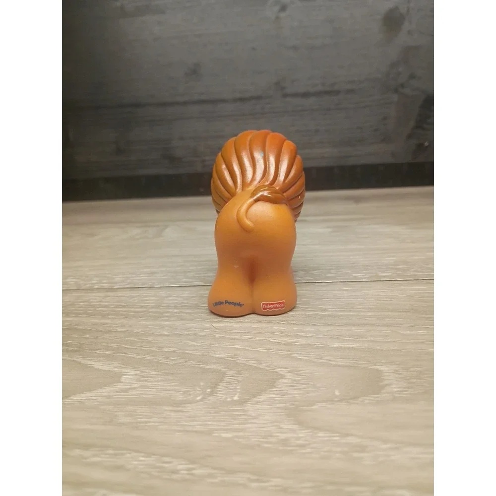 2002 Fisher-Price Little People Lion with Big Mane Figure Standing